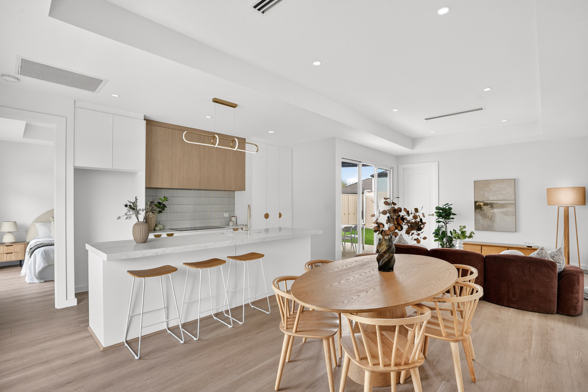 Living in Manhattan vibran core