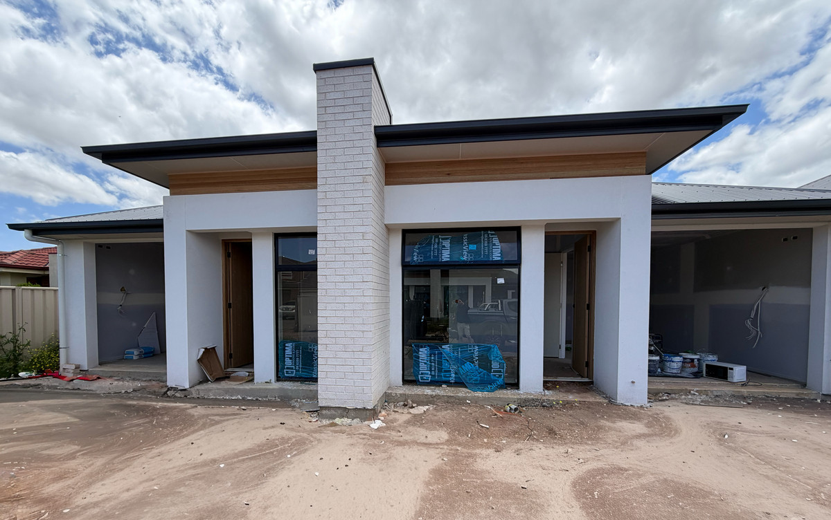 Living in Manhattan vibran core